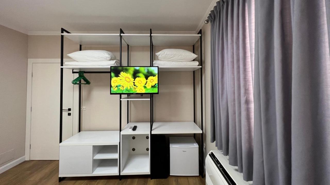 Vila 90 Boutique Hotel 地拉那 外观 照片