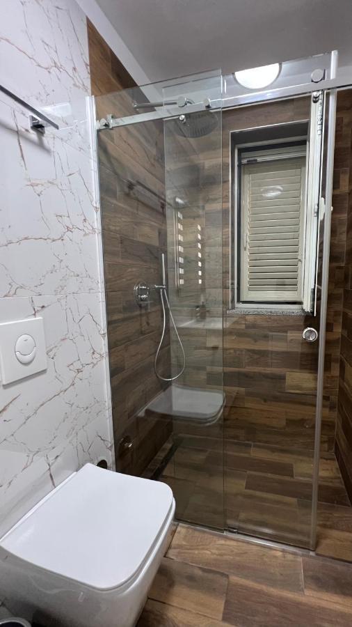 Vila 90 Boutique Hotel 地拉那 外观 照片